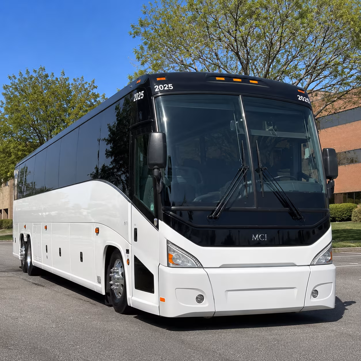 airport shuttle buses to and from msp