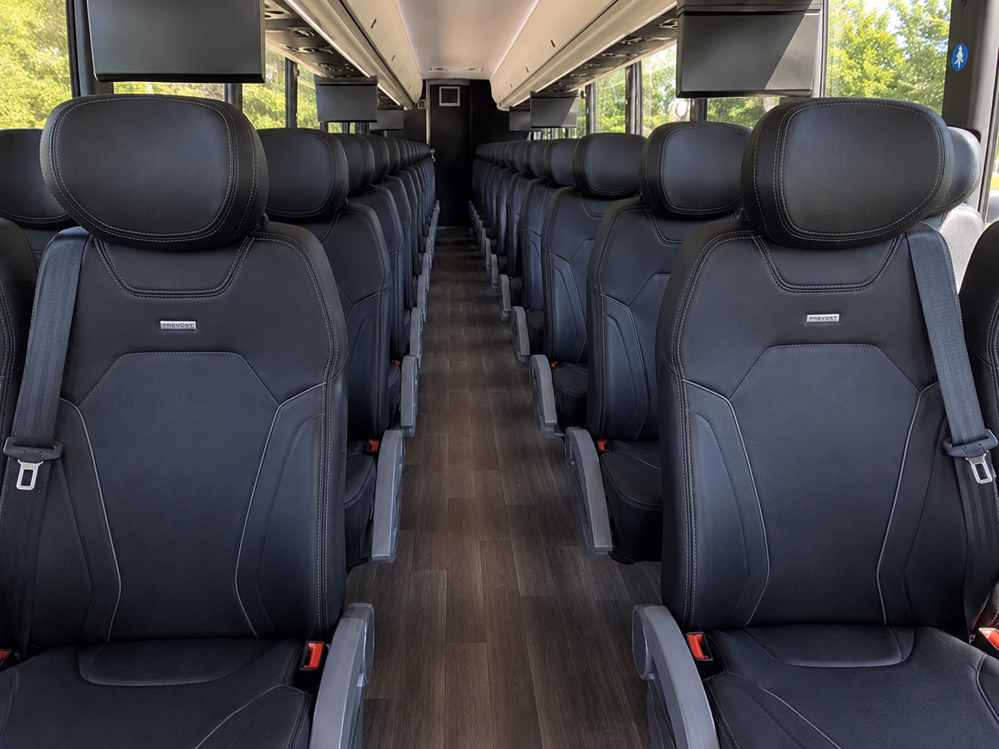 how the type of bus you choose changes the price in bloomington minnesota