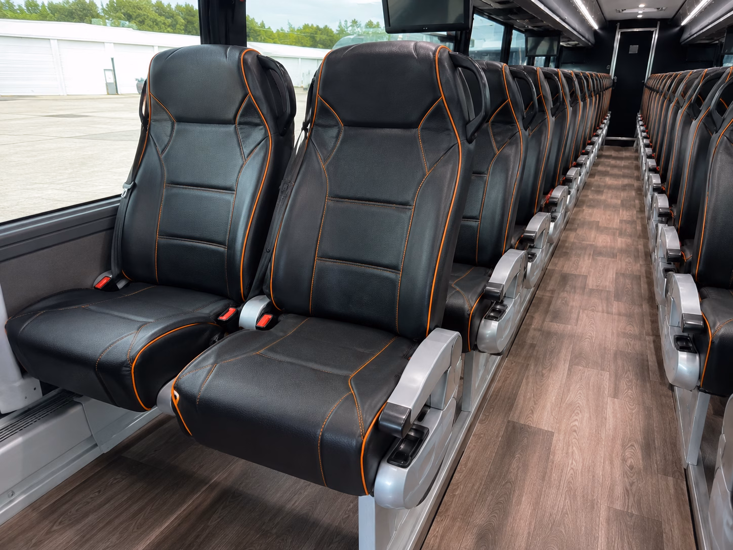 party buses for bachelorette wine tours departing bloomington hotels